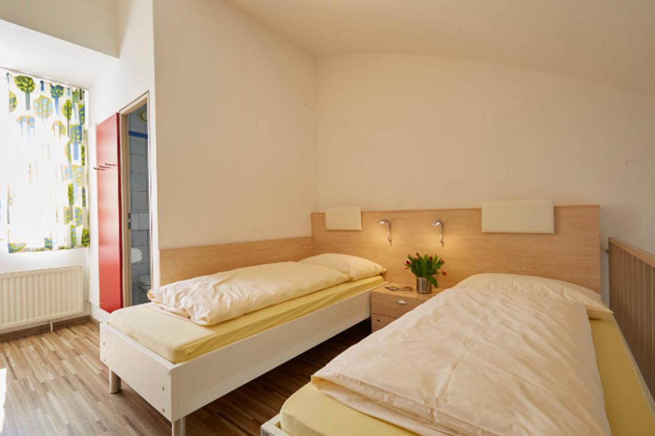 Gaestehaus Des Goethe-Institut Freiburg エクステリア 写真